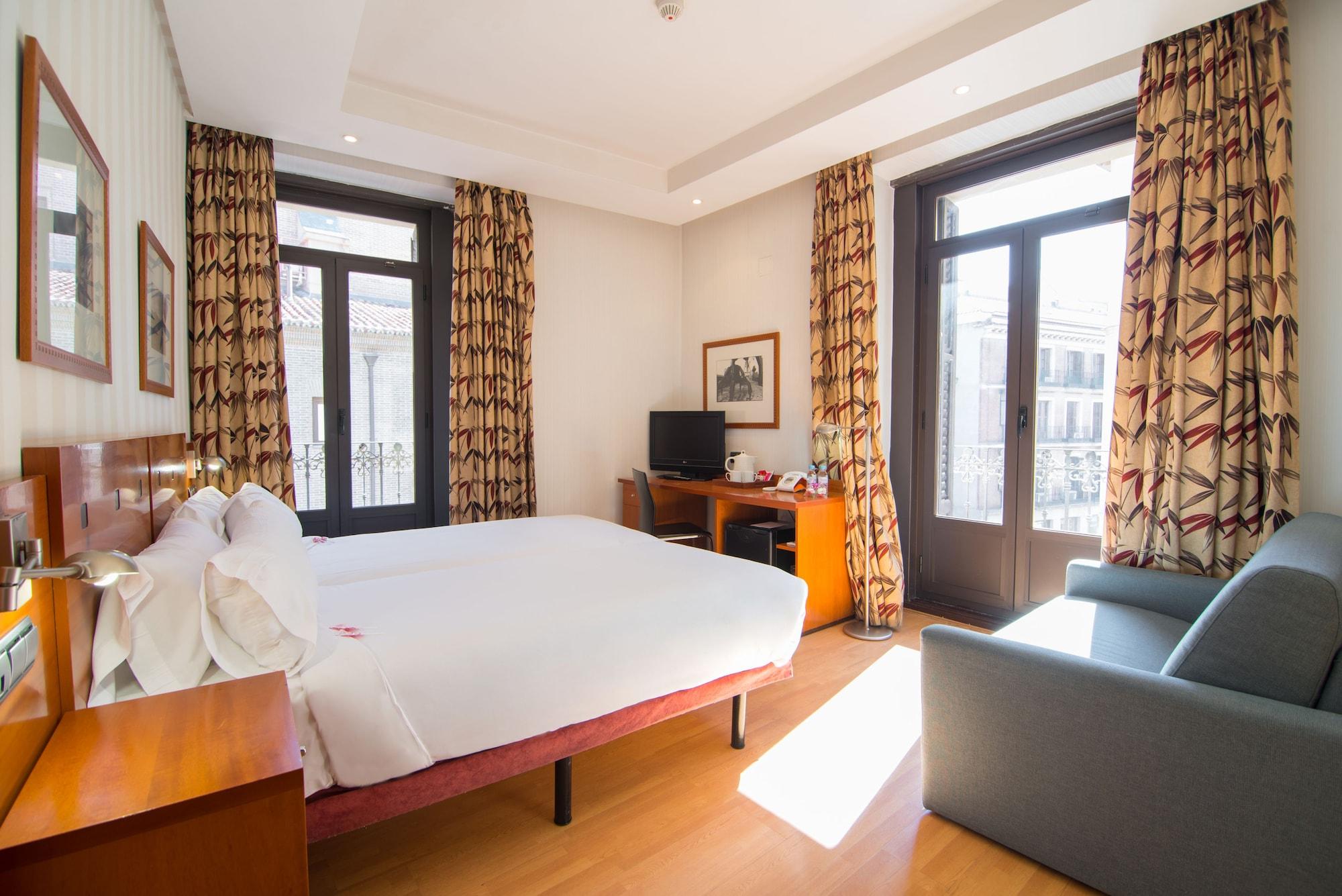 Petit Palace Preciados Madrid Exterior photo
