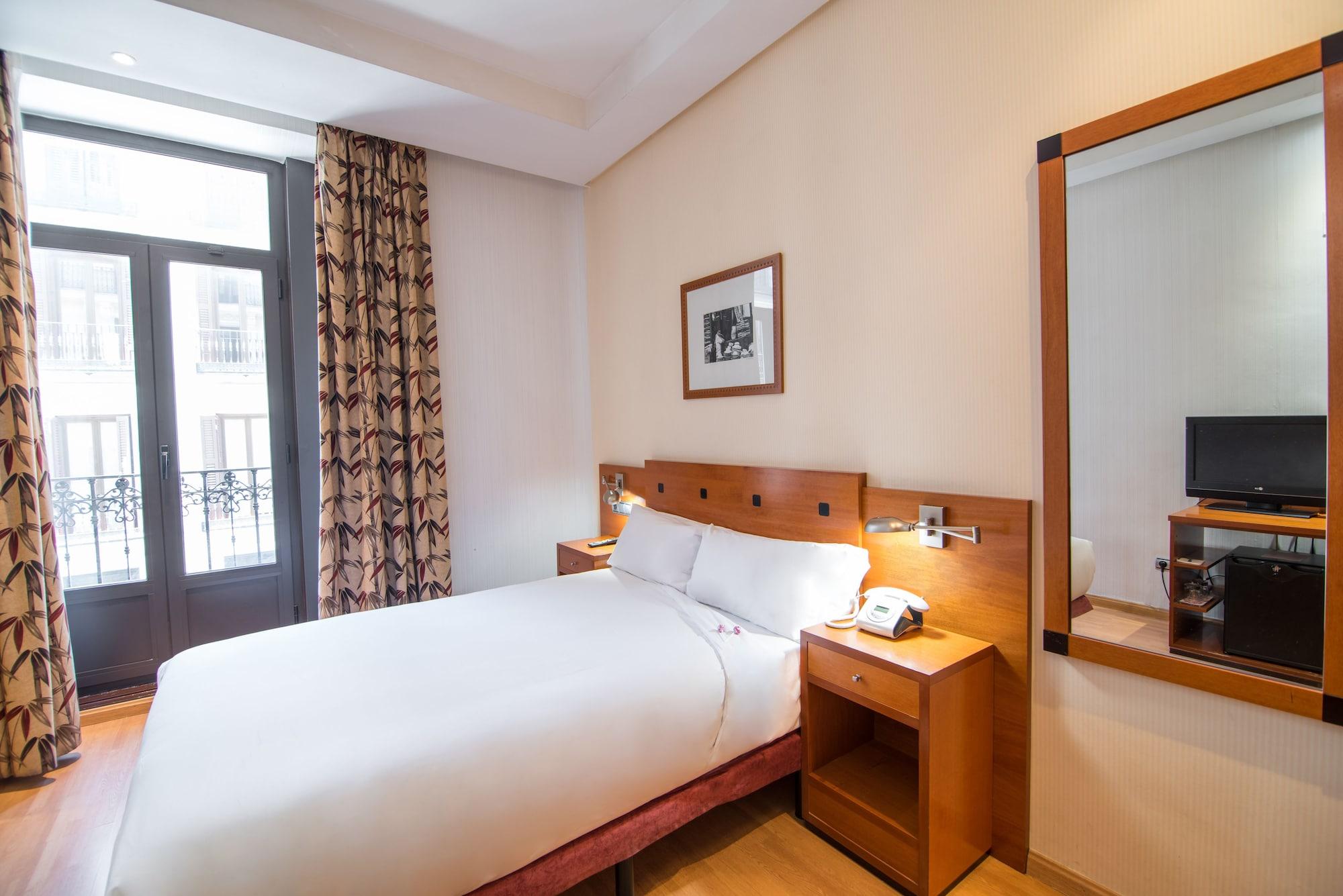 Petit Palace Preciados Madrid Exterior photo