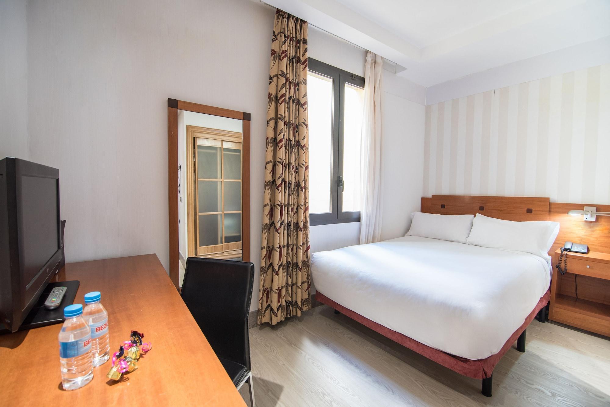 Petit Palace Preciados Madrid Exterior photo